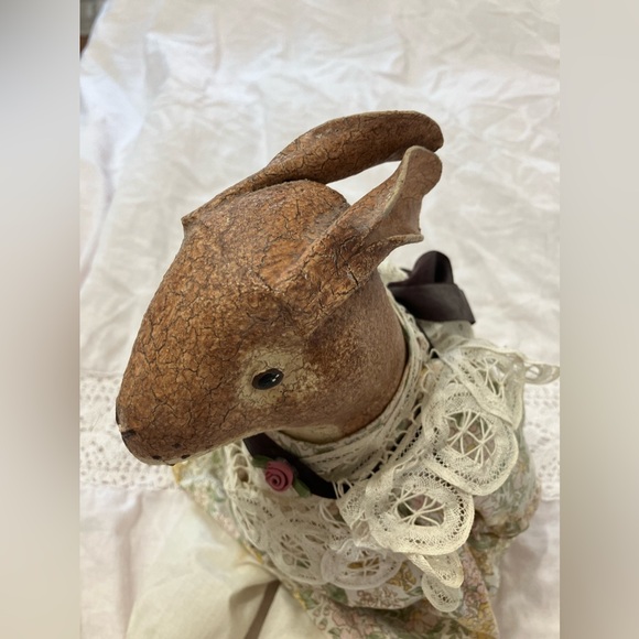 Hand Painted Judy Wachlin Stuffed Adorable Bunny Doll Folk Art 17” RARE - Picture 3 of 13